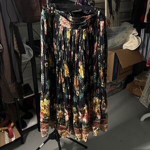 VTG Vibrant Floral accordion Maxi Skirt with bell tassel plus 22